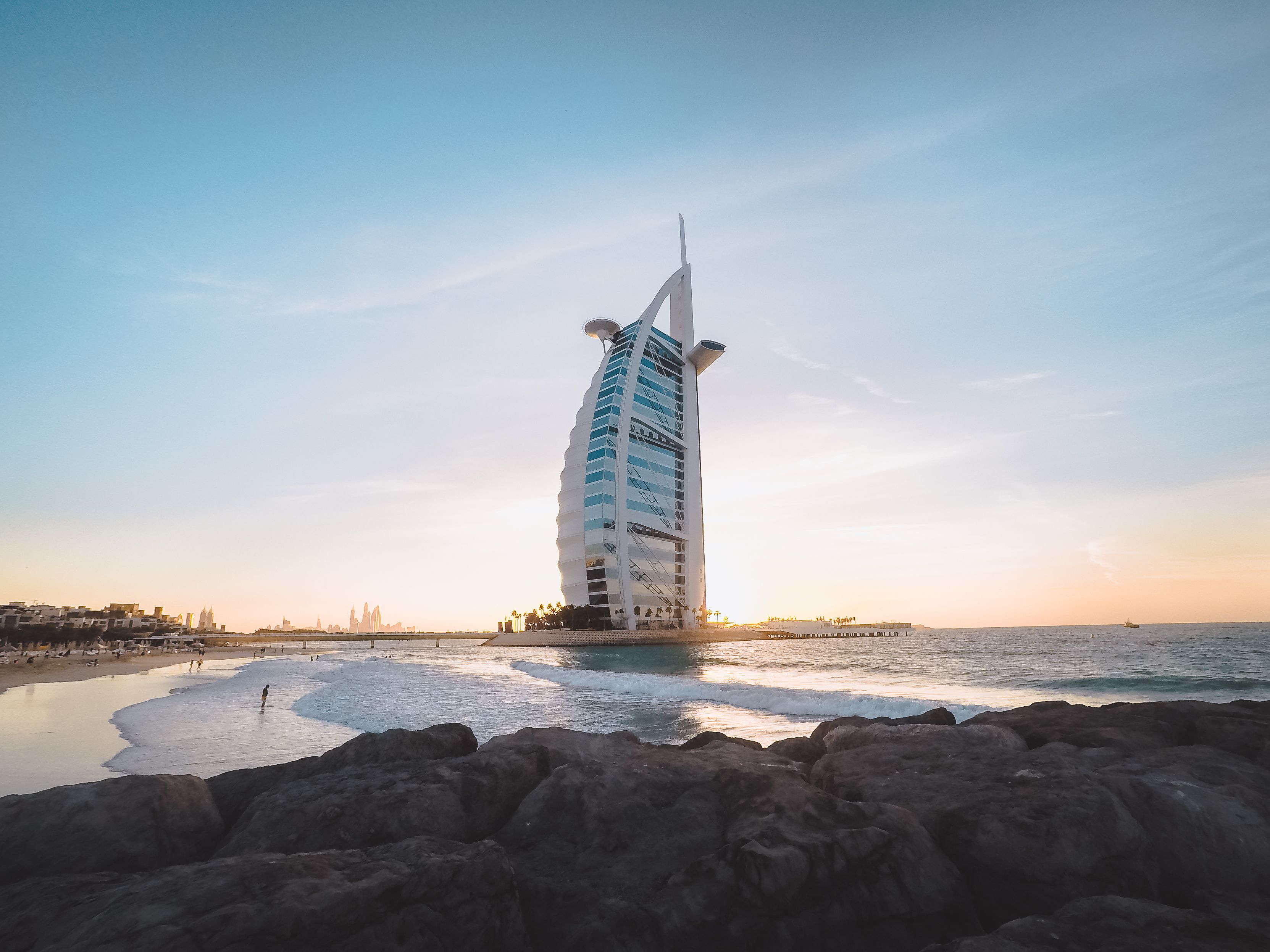 Dubai Food Guide: What to Eat and Where — Plan Your Trip With a Dubai Visa Online