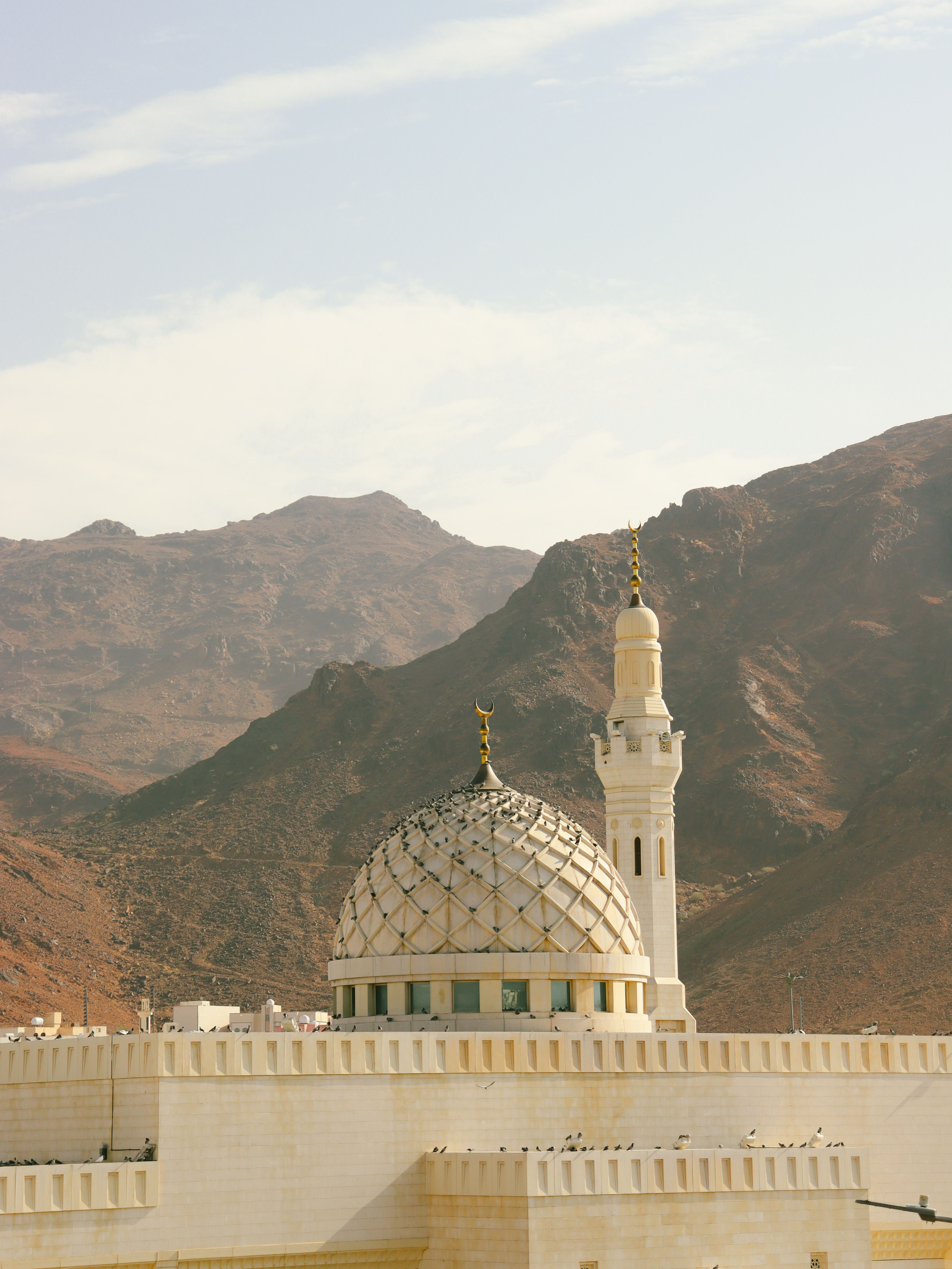 Oman Culture and Traditions: A Traveler Guide — Apply for an Oman Visa Online
